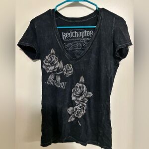 Red Chapter by Mark Palmer “what doesn’t kill me makes me stronger” v neck